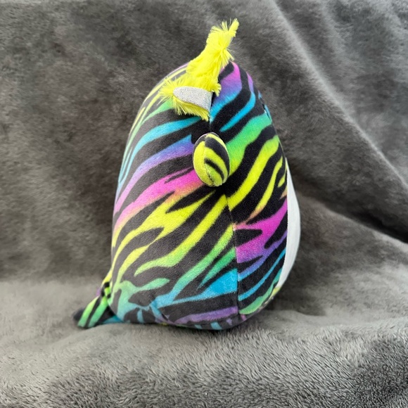 Gawa 8” Squishmallow Axolotl (Mystery Bag Scented) - Picture 2 of 4